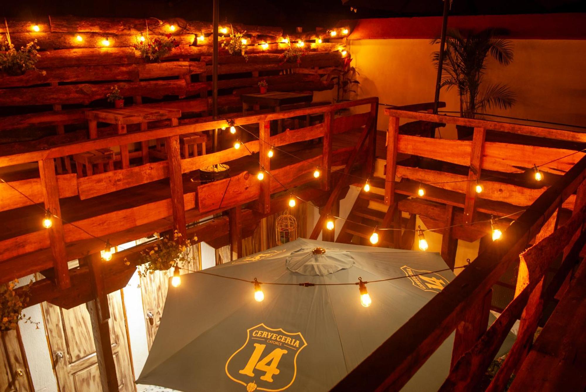 Kamazoztz Hostel And Travel Antigua Luaran gambar